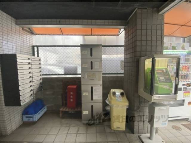 宅配ボックス