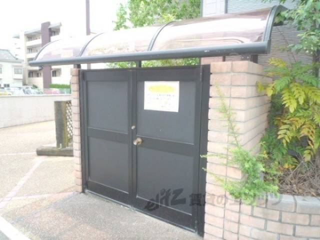 ゴミ捨て場