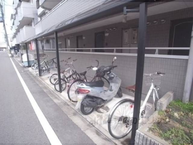 駐輪場