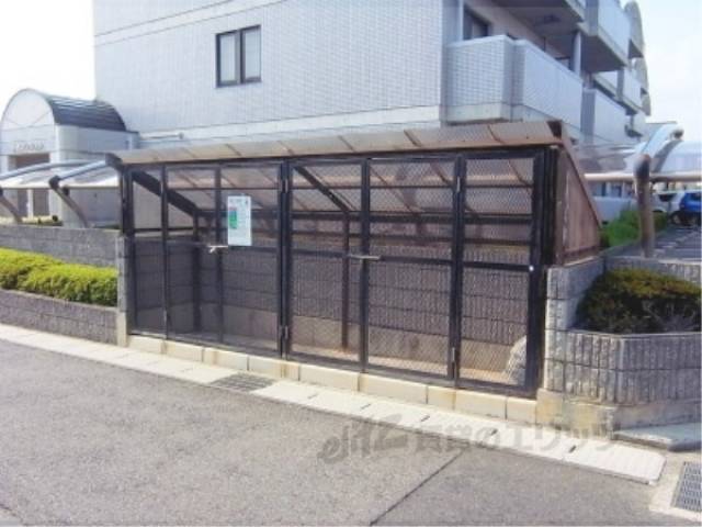 ゴミ箱