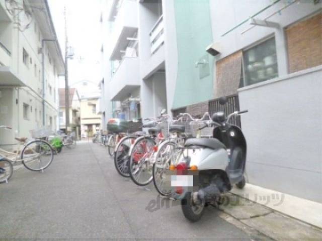 駐輪場