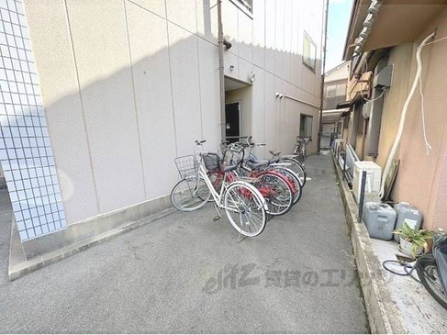 駐輪場