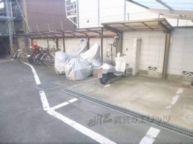 駐輪場
