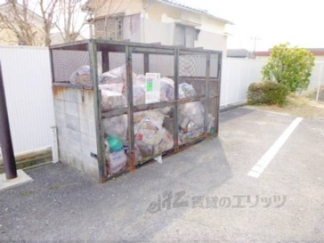 ゴミ箱