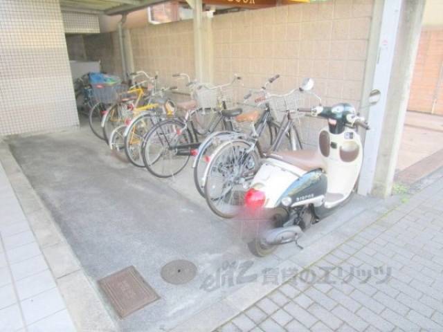 駐輪場