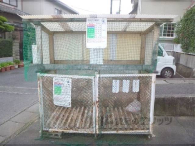 ごみ置き場