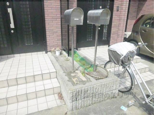ポスト