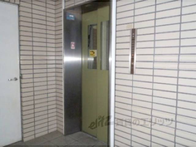 エレベーター