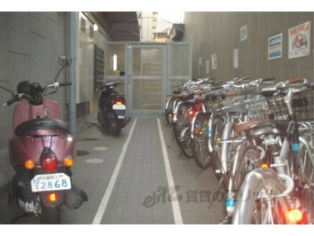 駐輪場