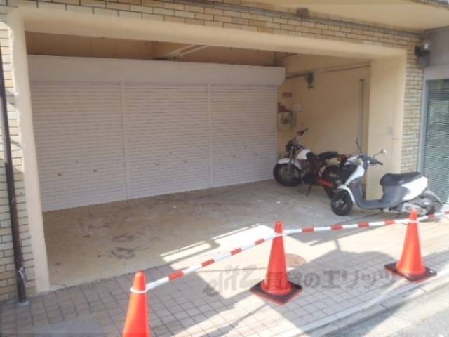 １階テナント