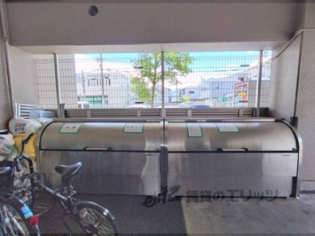 ゴミ置き場