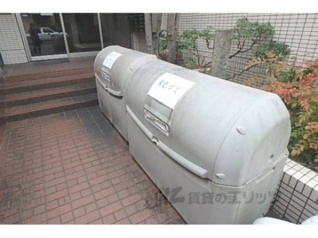 ゴミ置き場