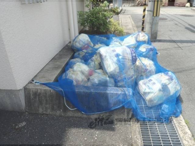 ゴミ捨て場