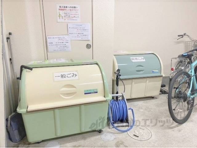ゴミ置き場