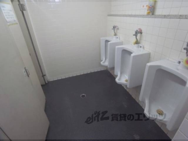 共用トイレ（2階）