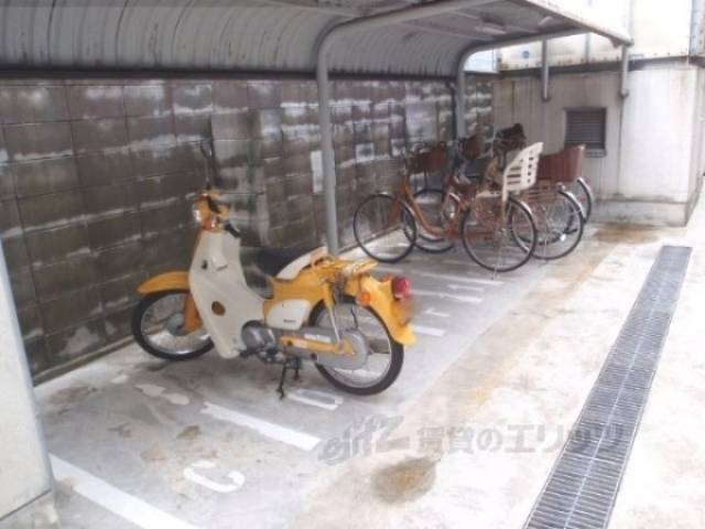 駐輪場