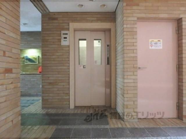エレベーター
