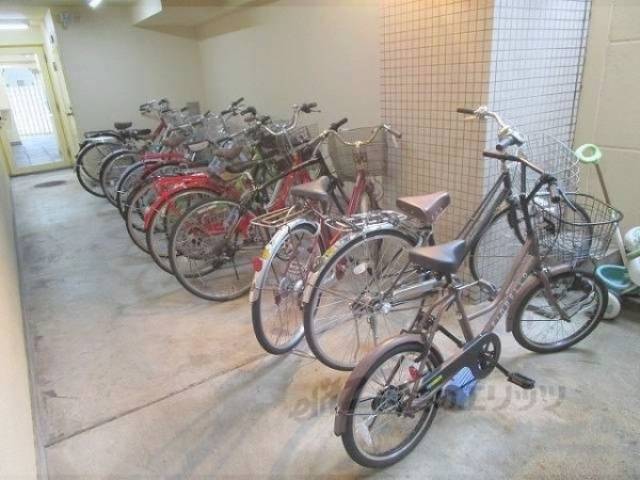 駐輪場