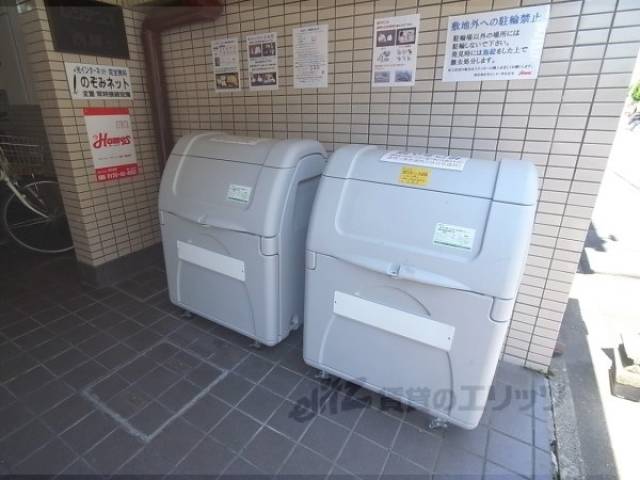 ゴミ捨て場