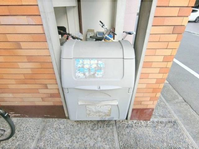 ゴミ置き場