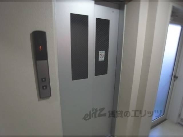 エレベーター