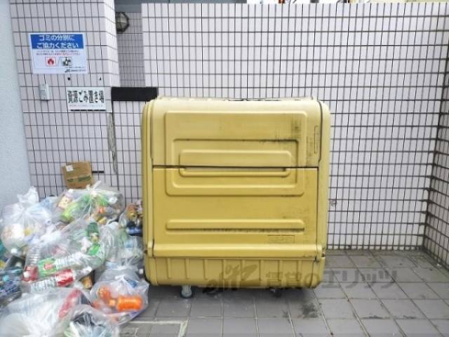 ゴミ置き場