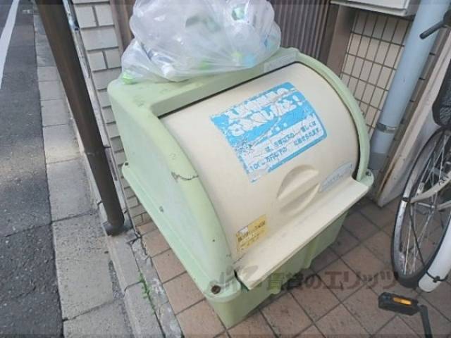 ゴミ置き場