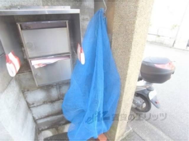 ゴミ置き場　ゴミ置き場