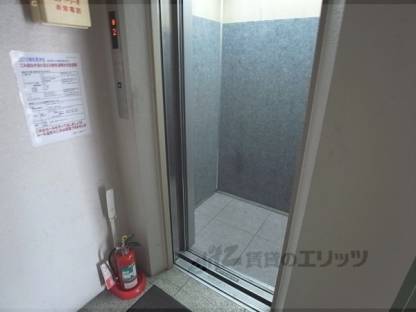 エレベーター