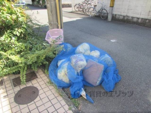 ゴミ出し場