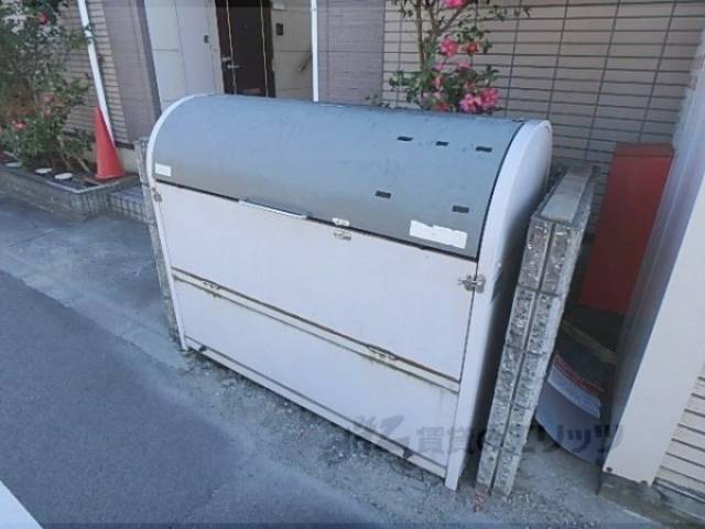 ゴミ捨て場