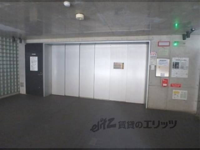 駐車場　立体駐車場