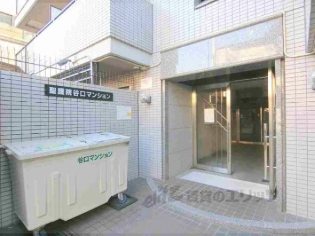 エントランス　ゴミボックス