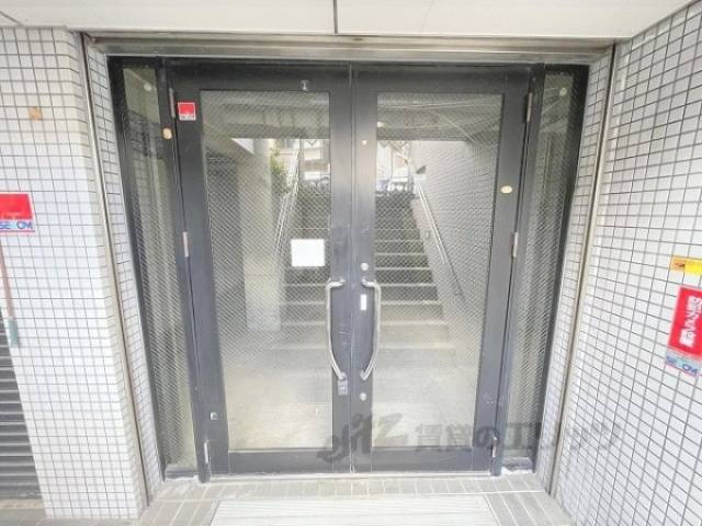 エントランス　北側テナント