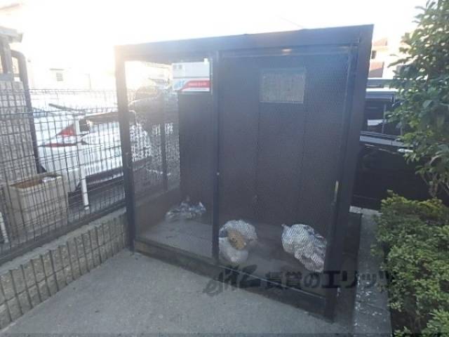 ゴミ置き場