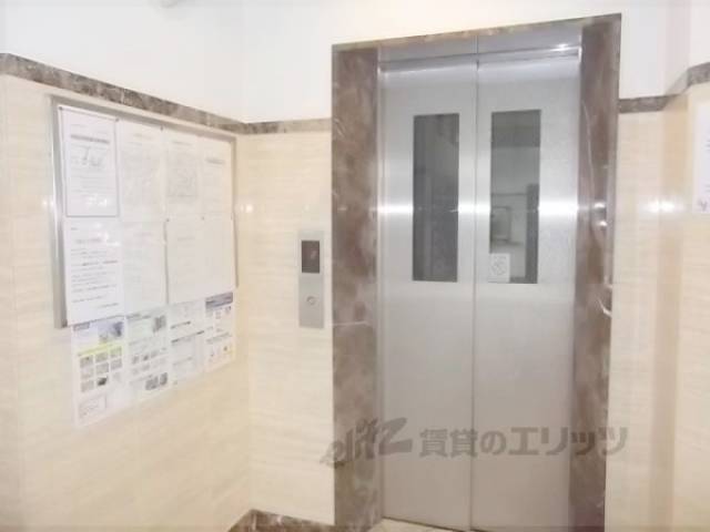 エレベーター