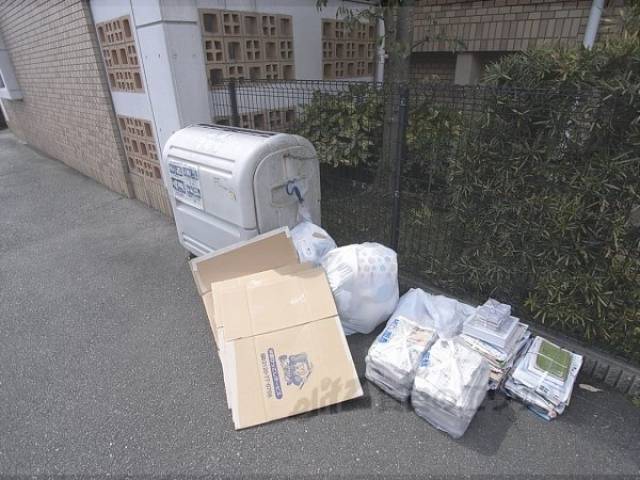 ゴミ置き場