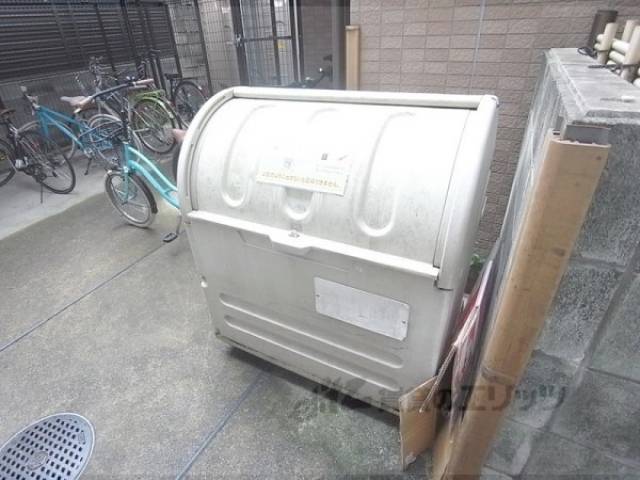 ゴミボックス