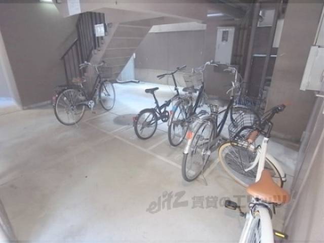 駐輪場