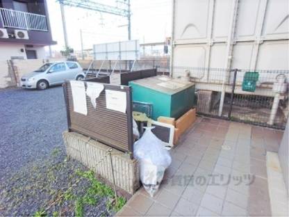 ゴミ捨て場