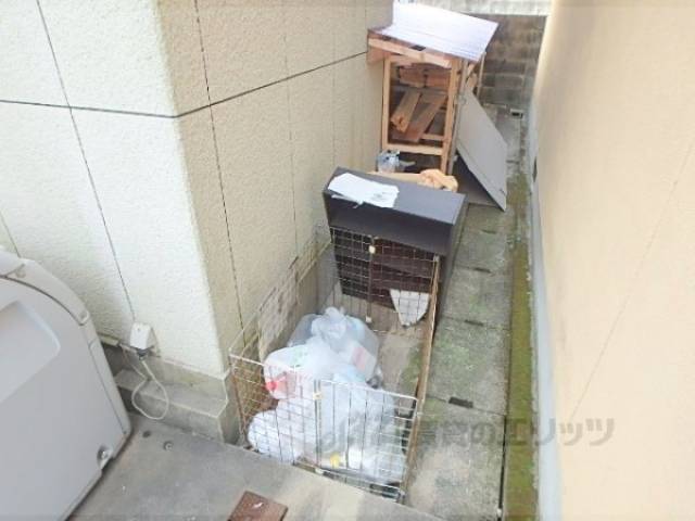 ごみボックス