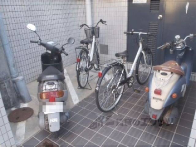 駐輪場