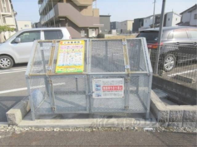 ゴミ置き場