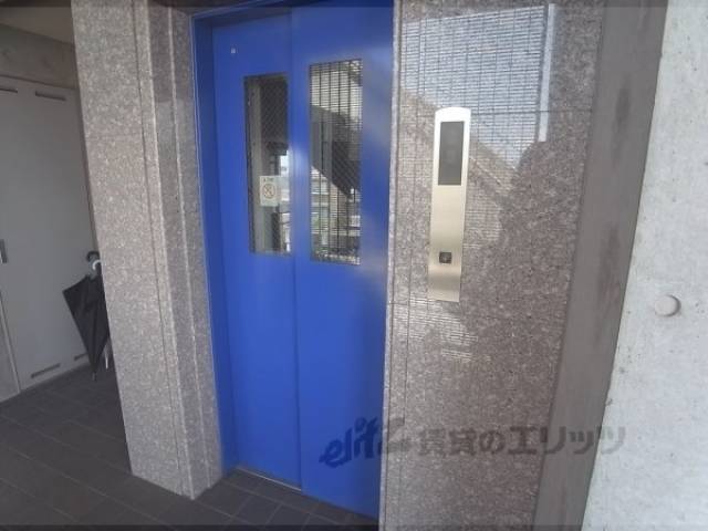 エレベーター