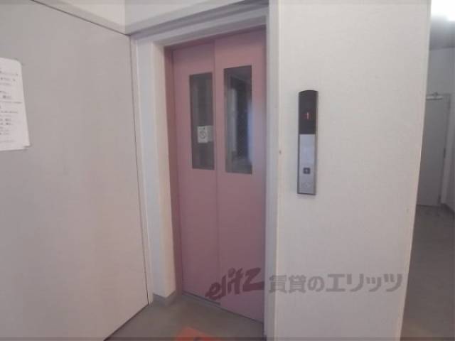エレベーター
