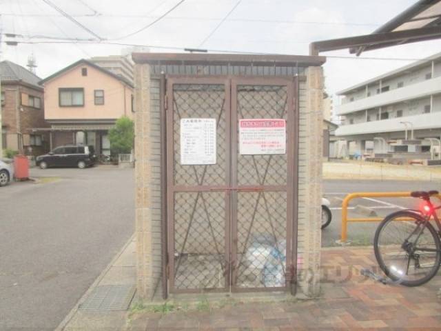 ゴミ置き場