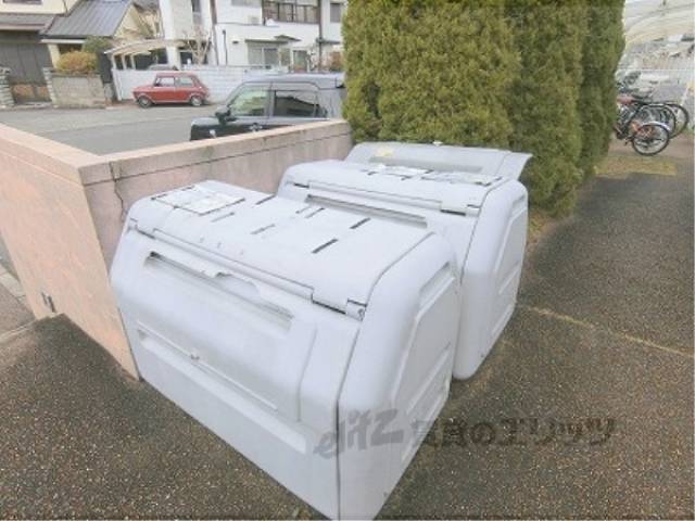 ゴミ置き場