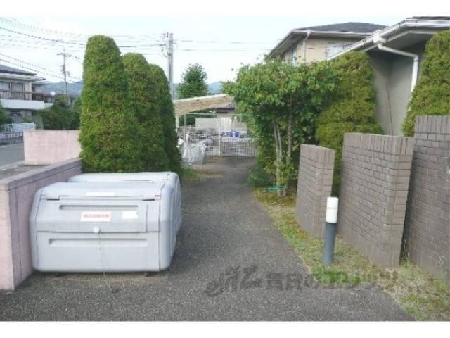 ゴミ捨て場