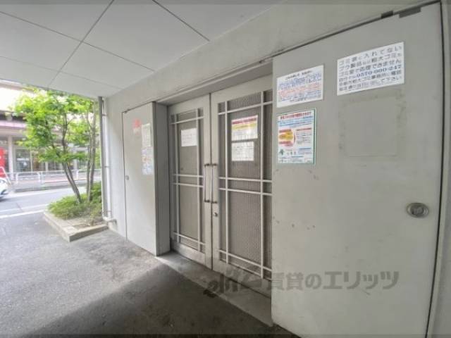 ゴミ置き場