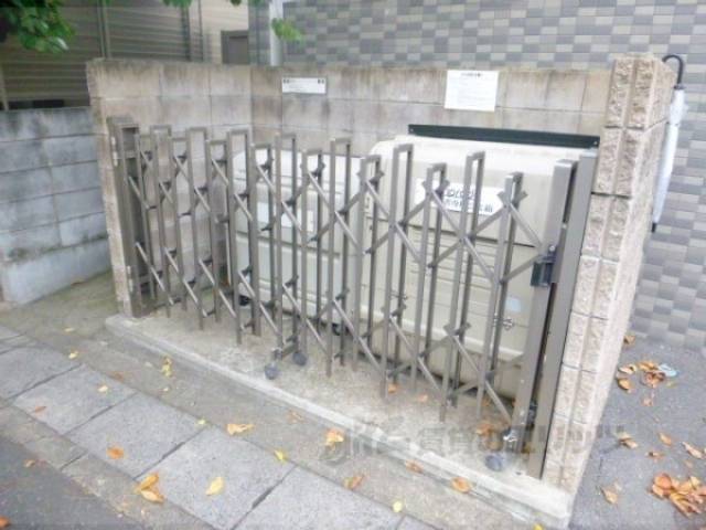 ゴミ捨て場